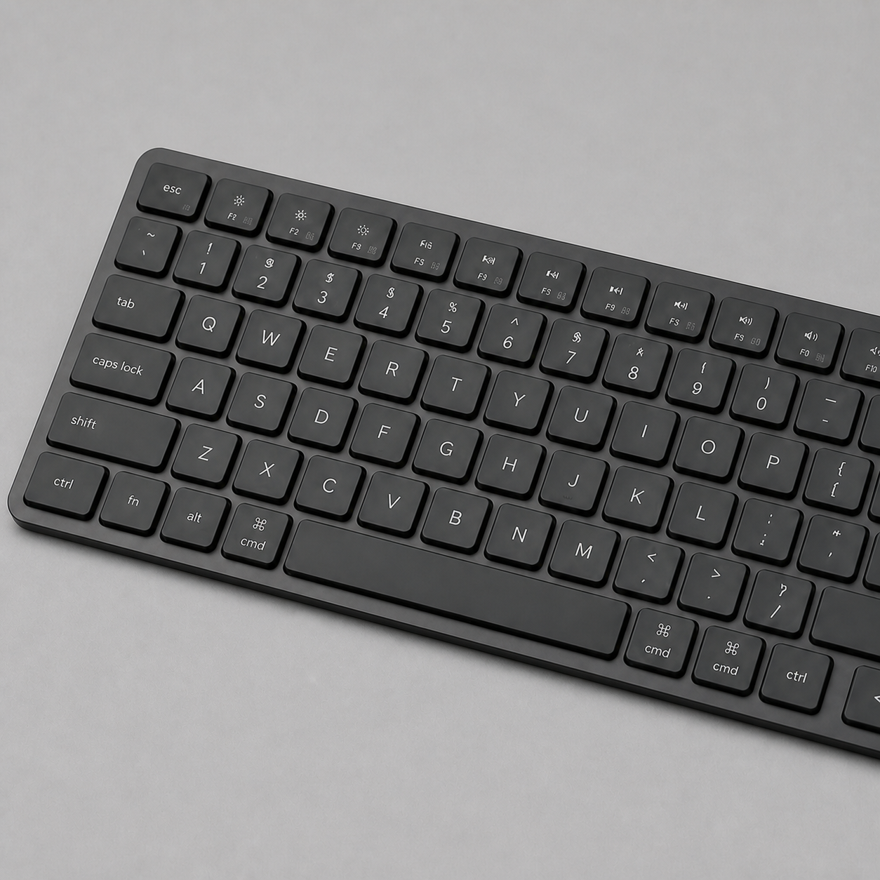 76-key portable Bluetooth keyboard — original EchoNestGear detail angle